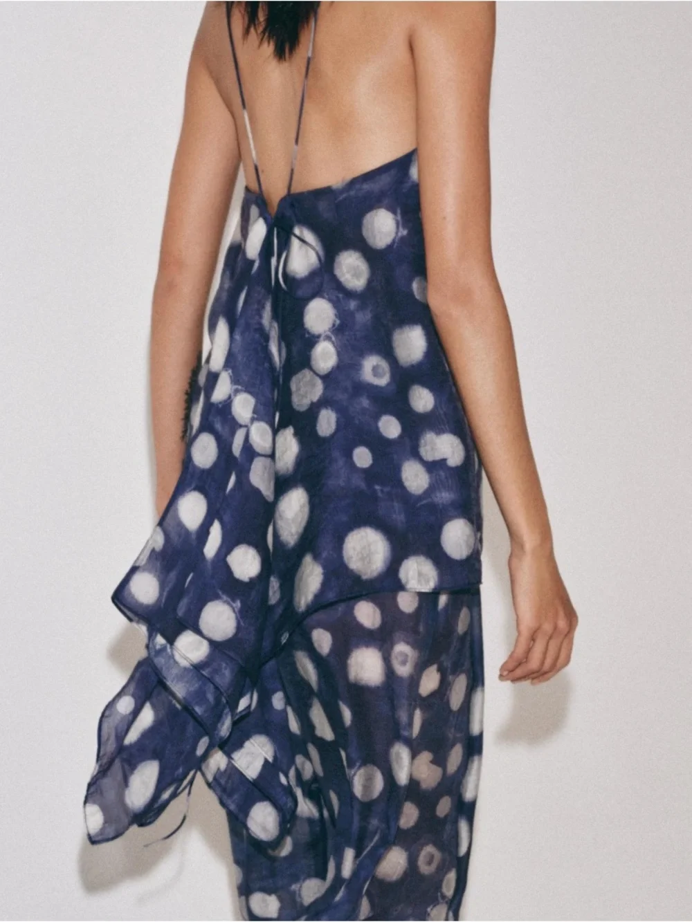 Zara slightly see